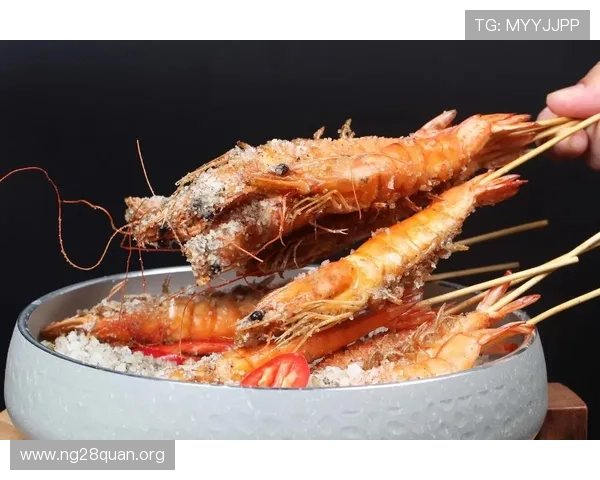 揭秘澳门富贵三宝的特色美食、传统工艺与文化景点，丰富你的澳门旅游体验